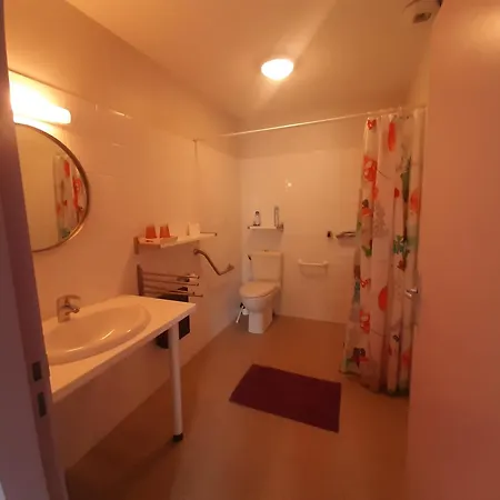 Des Monges Szálloda *